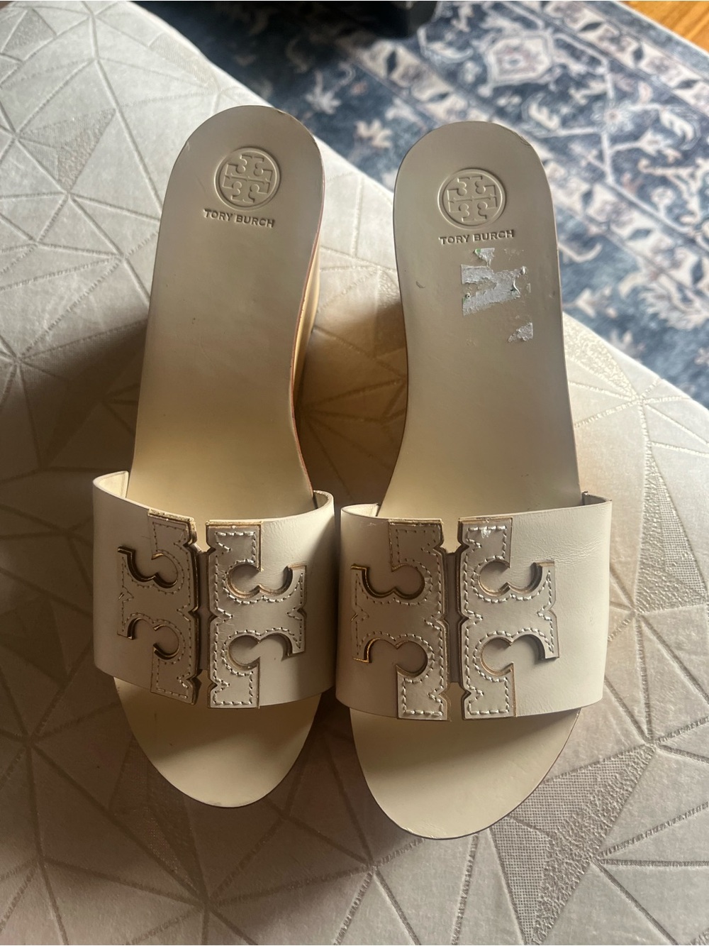 Tory Burch Ivory Leather Logo Slide Sandals